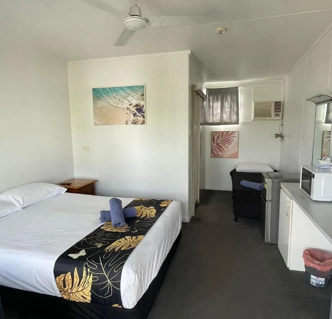 Cairns City Motel 3*,  Australia