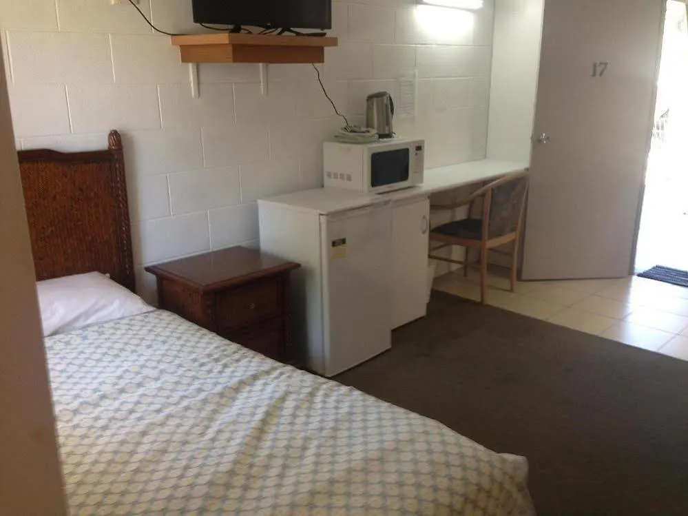 Cairns City Motel 3*,  Australia